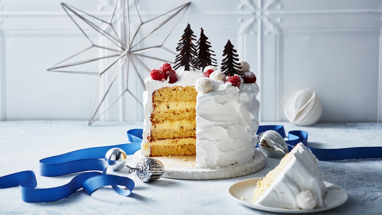 Coconut & Lime Winter Wonderland Layer Cake