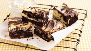 Chocolate Cheesecake Swirl Brownies